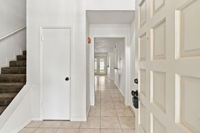 6910 Indian Falls Drive, Houston, TX 77489