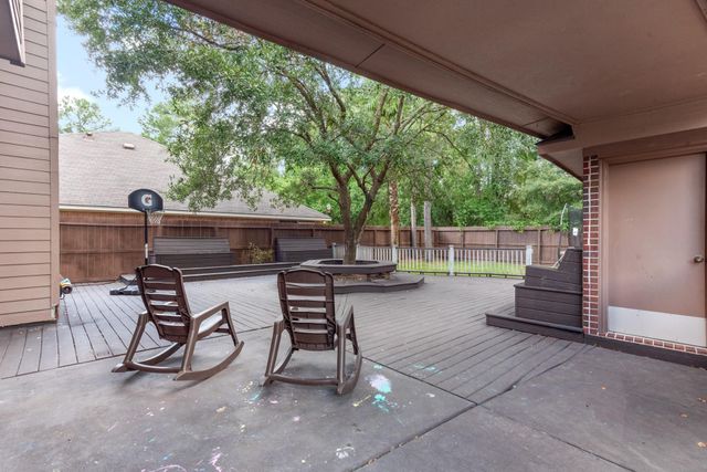 14618 Oxwick Circle, Houston, TX 77044