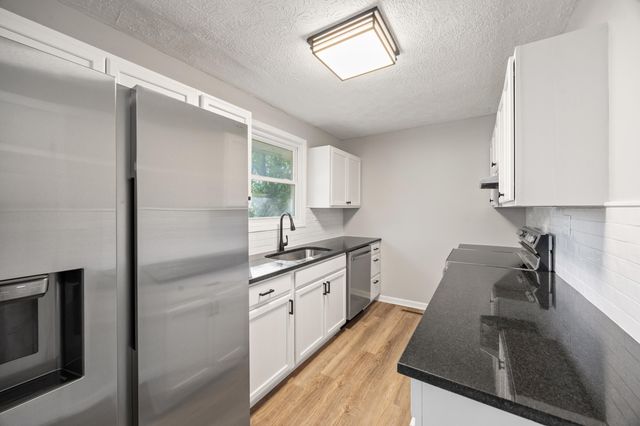 224 E Showalter Drive, Georgetown, KY 40324