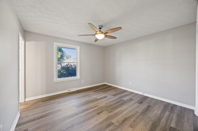 224 E Showalter Drive, Georgetown, KY 40324