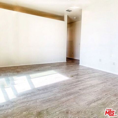1038 S Mariposa Avenue 507, Los Angeles, CA 90006
