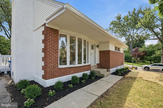 30 MEADOWBROOK LN, Media, PA 19063