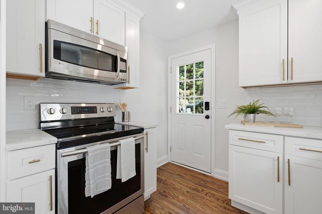 30 MEADOWBROOK LN, Media, PA 19063