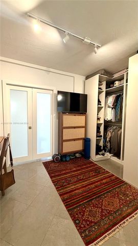 626 Meridian Ave 5, Miami Beach, FL 33139
