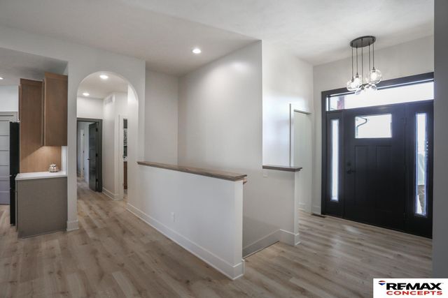 9445 S 81 Street, Lincoln, NE 68516