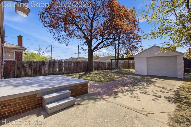 13908 Edmore Drive, Detroit, MI 48205