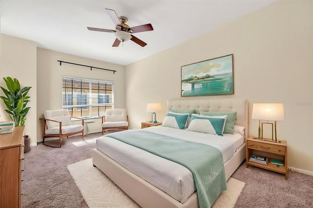105 BRADFORD BEACH COURT 105, Tampa, FL 33609