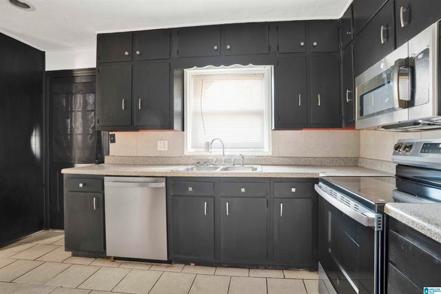 9244 BROOKHURST DRIVE, Birmingham, AL 35235