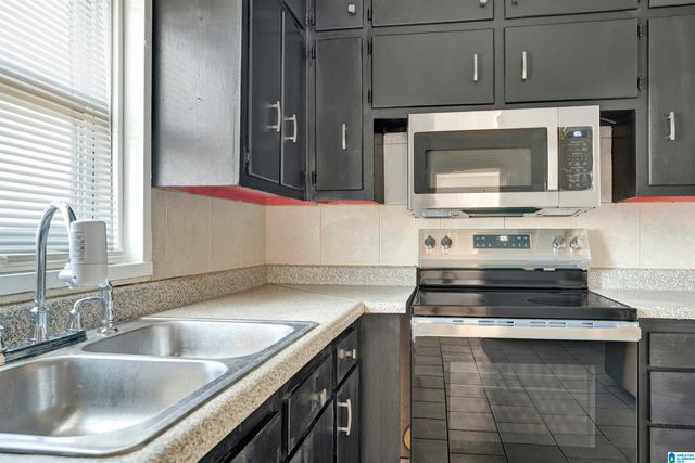 9244 BROOKHURST DRIVE, Birmingham, AL 35235