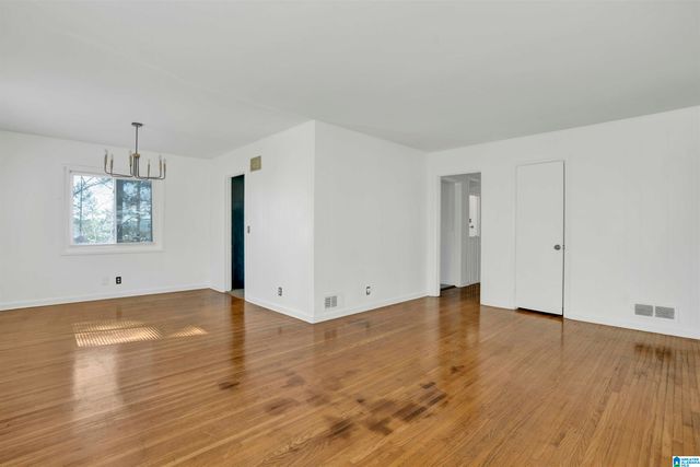 9244 BROOKHURST DRIVE, Birmingham, AL 35235