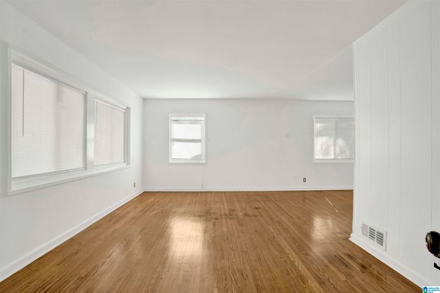 9244 BROOKHURST DRIVE, Birmingham, AL 35235