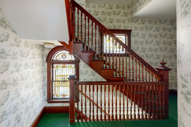 22 Adams St, Winthrop, MA 02152