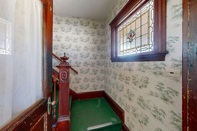 22 Adams St, Winthrop, MA 02152