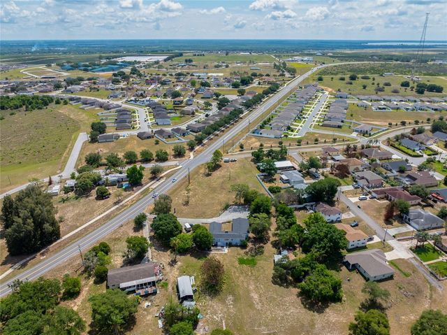 1210 STATE 17 ROAD S, Dundee, FL 33838