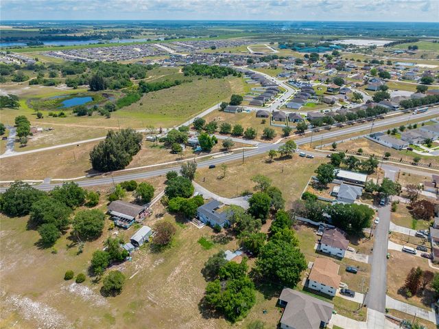 1210 STATE 17 ROAD S, Dundee, FL 33838