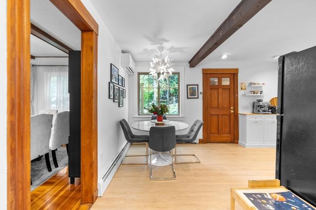 42 Wood St, Woburn, MA 01801