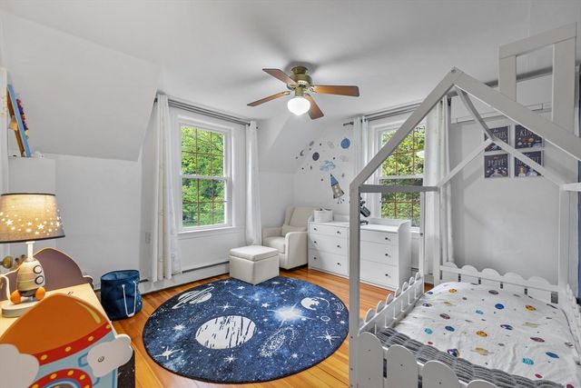 42 Wood St, Woburn, MA 01801