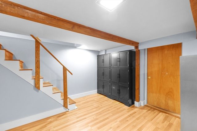 42 Wood St, Woburn, MA 01801