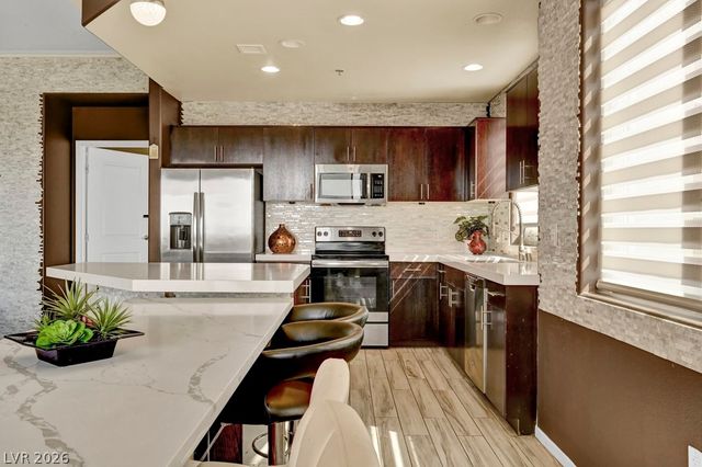 8255 Las Vegas Boulevard 502, Las Vegas, NV 89123