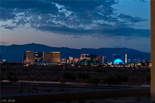 8255 Las Vegas Boulevard 502, Las Vegas, NV 89123