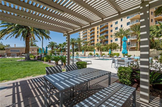 8255 Las Vegas Boulevard 502, Las Vegas, NV 89123