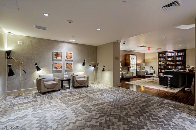 8255 Las Vegas Boulevard 502, Las Vegas, NV 89123