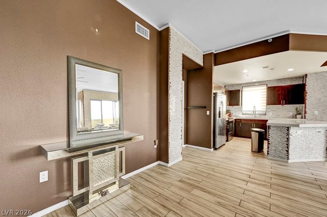 8255 Las Vegas Boulevard 502, Las Vegas, NV 89123
