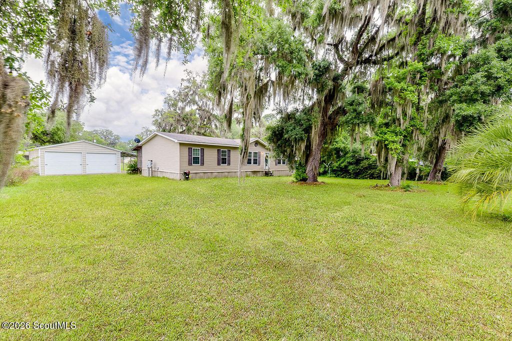1110 New Shellman Road NE, Townsend, GA 31331