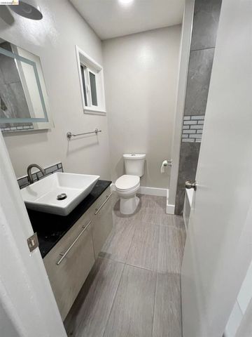 2881 CLEARLAND CIR., Pittsburg, CA 94565