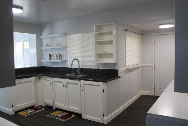 4636 E Cortland Avenue, Fresno, CA 93726