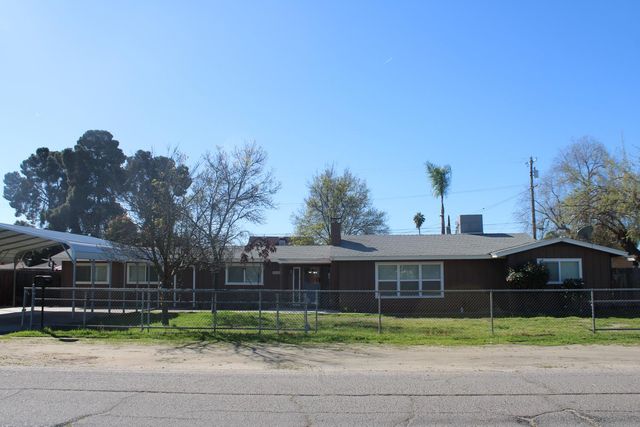 4636 E Cortland Avenue, Fresno, CA 93726