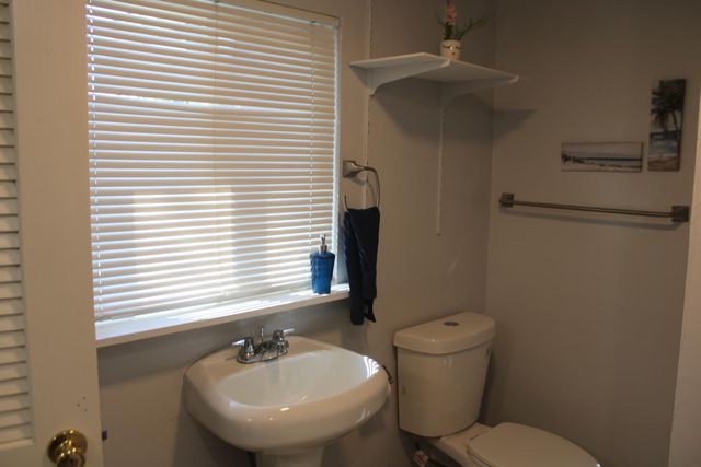 4636 E Cortland Avenue, Fresno, CA 93726