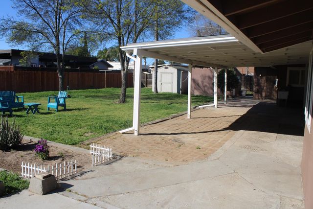 4636 E Cortland Avenue, Fresno, CA 93726