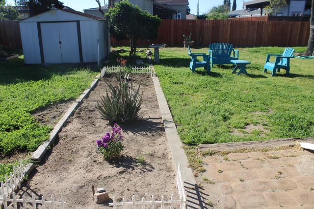 4636 E Cortland Avenue, Fresno, CA 93726