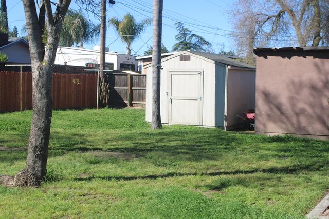 4636 E Cortland Avenue, Fresno, CA 93726