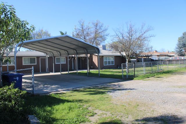 4636 E Cortland Avenue, Fresno, CA 93726