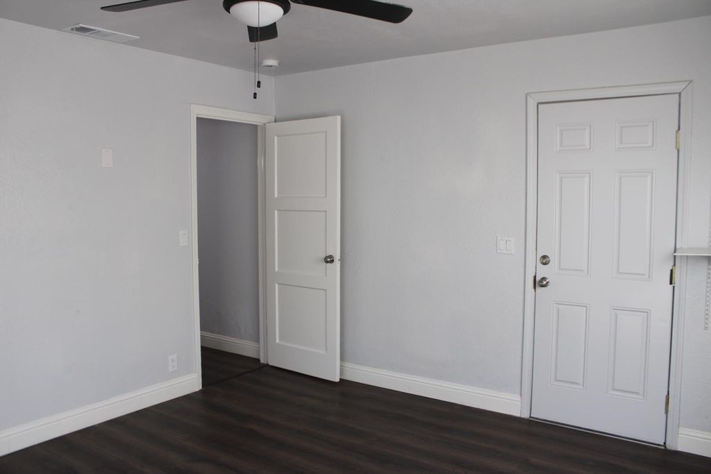 Image 25 of property listing at 4636 E Cortland Avenue, Fresno, CA 93726