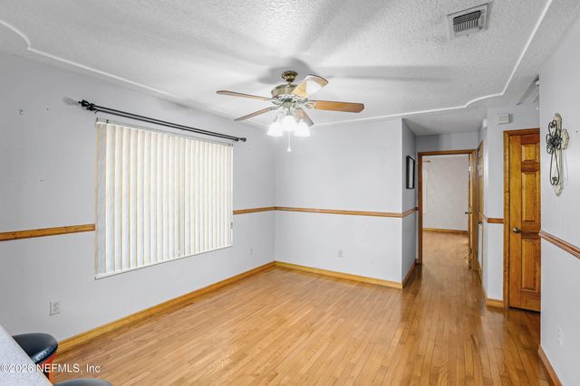 289 CHESSER Road, Hollister, FL 32147