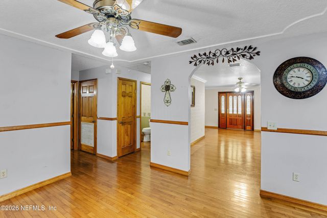 289 CHESSER Road, Hollister, FL 32147