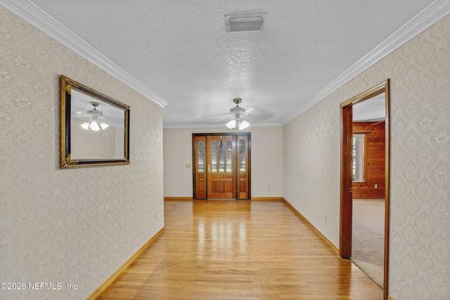 289 CHESSER Road, Hollister, FL 32147