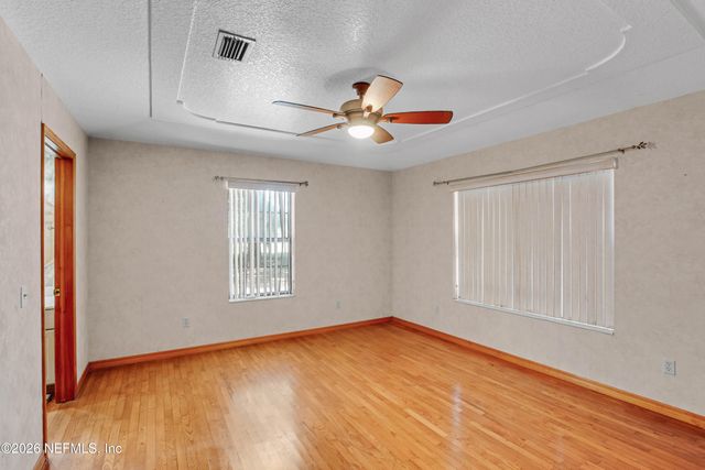 289 CHESSER Road, Hollister, FL 32147