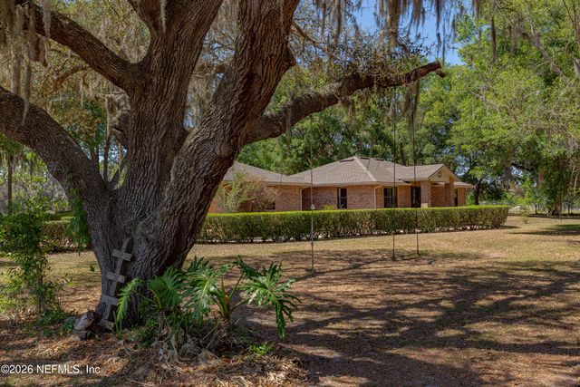 289 CHESSER Road, Hollister, FL 32147