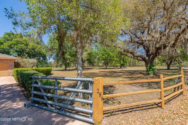 289 CHESSER Road, Hollister, FL 32147