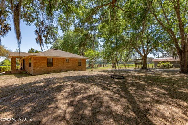 289 CHESSER Road, Hollister, FL 32147