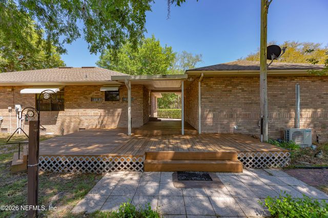 289 CHESSER Road, Hollister, FL 32147