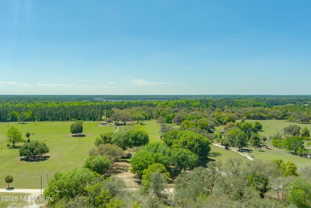 289 CHESSER Road, Hollister, FL 32147