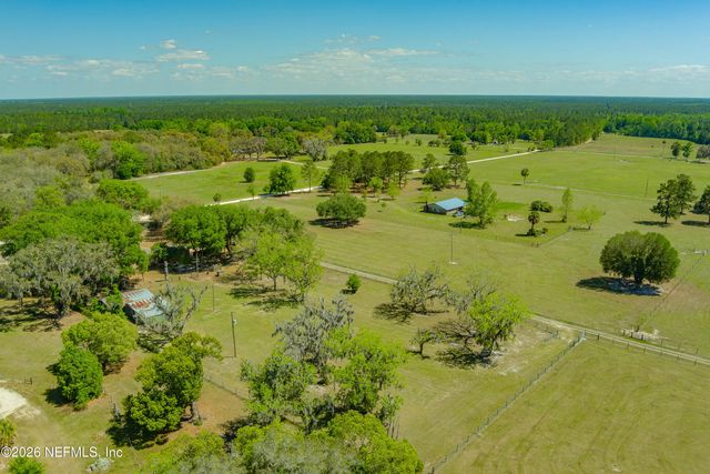 289 CHESSER Road, Hollister, FL 32147
