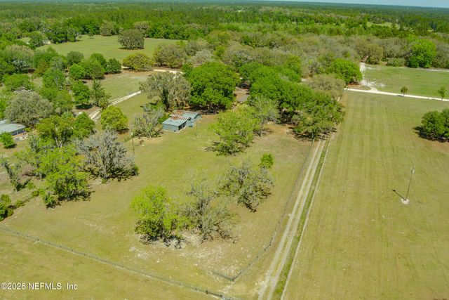 289 CHESSER Road, Hollister, FL 32147