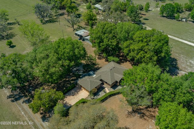 289 CHESSER Road, Hollister, FL 32147