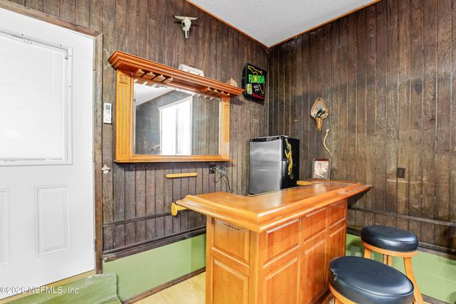289 CHESSER Road, Hollister, FL 32147